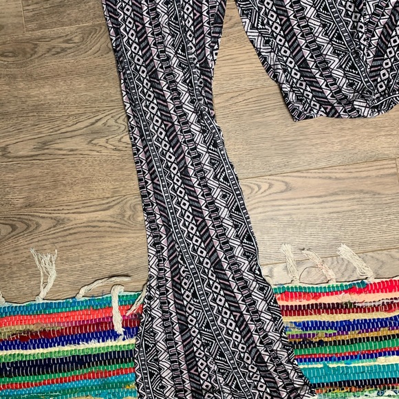 Flare pants - Picture 6 of 7